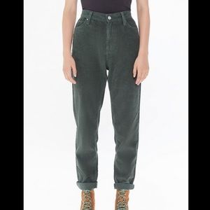 BDG Color Corduroy High-Waisted Mom Pant 30” UO